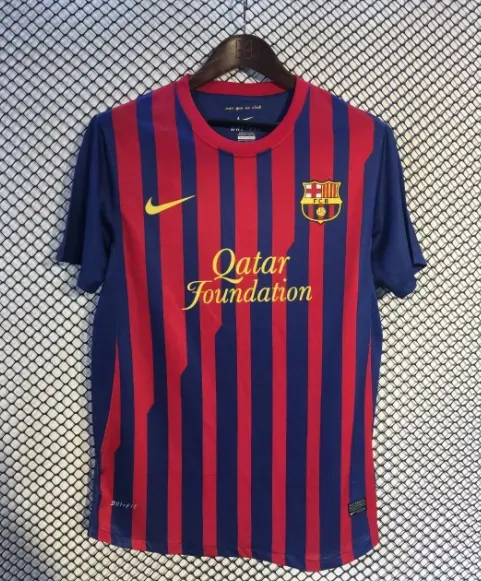 11/12 Barcelona Home Kit Retro