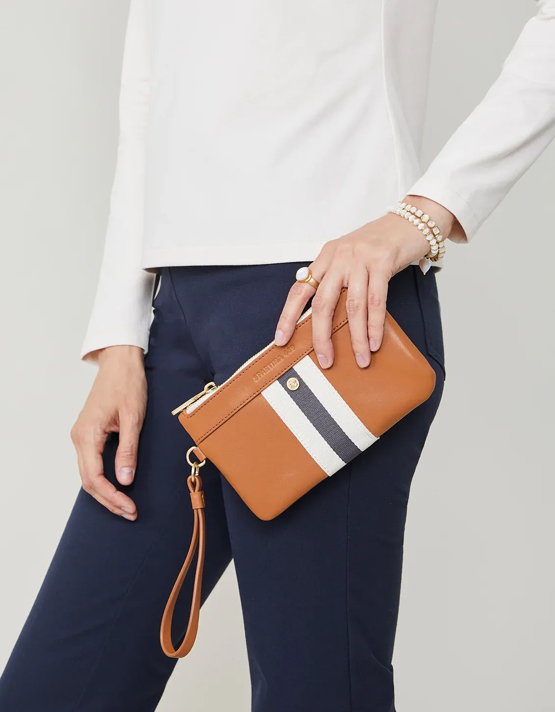 Charlie Wristlet in Nutmeg Spartina