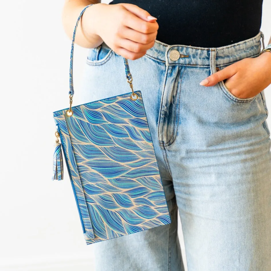 Clover Wristlet