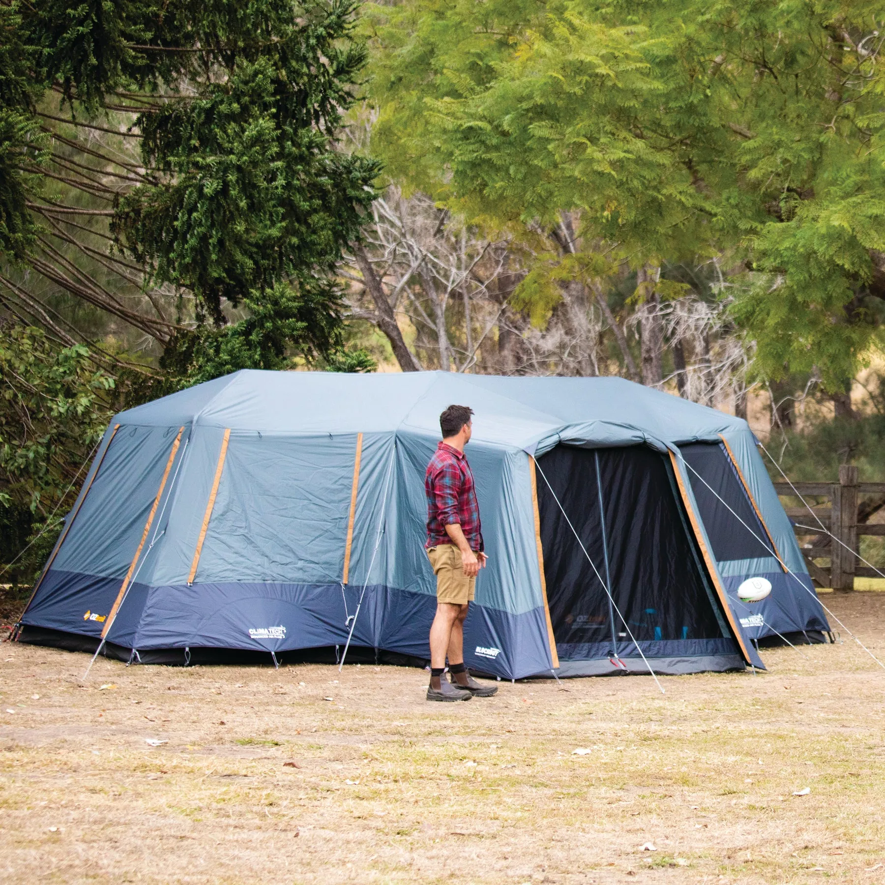 Fast Frame Lumos 12P Lighted Tent