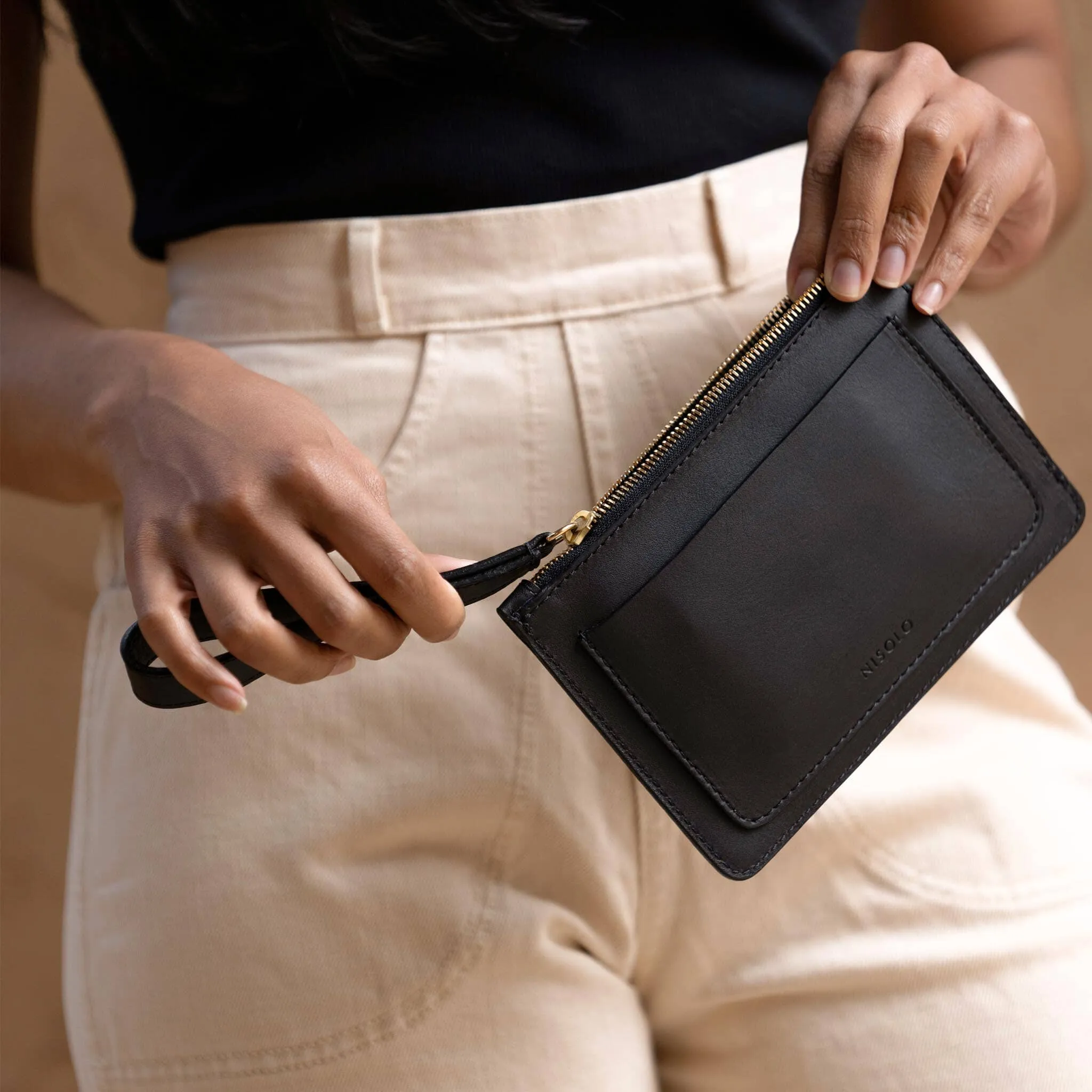 Go-To Wristlet Clutch Black