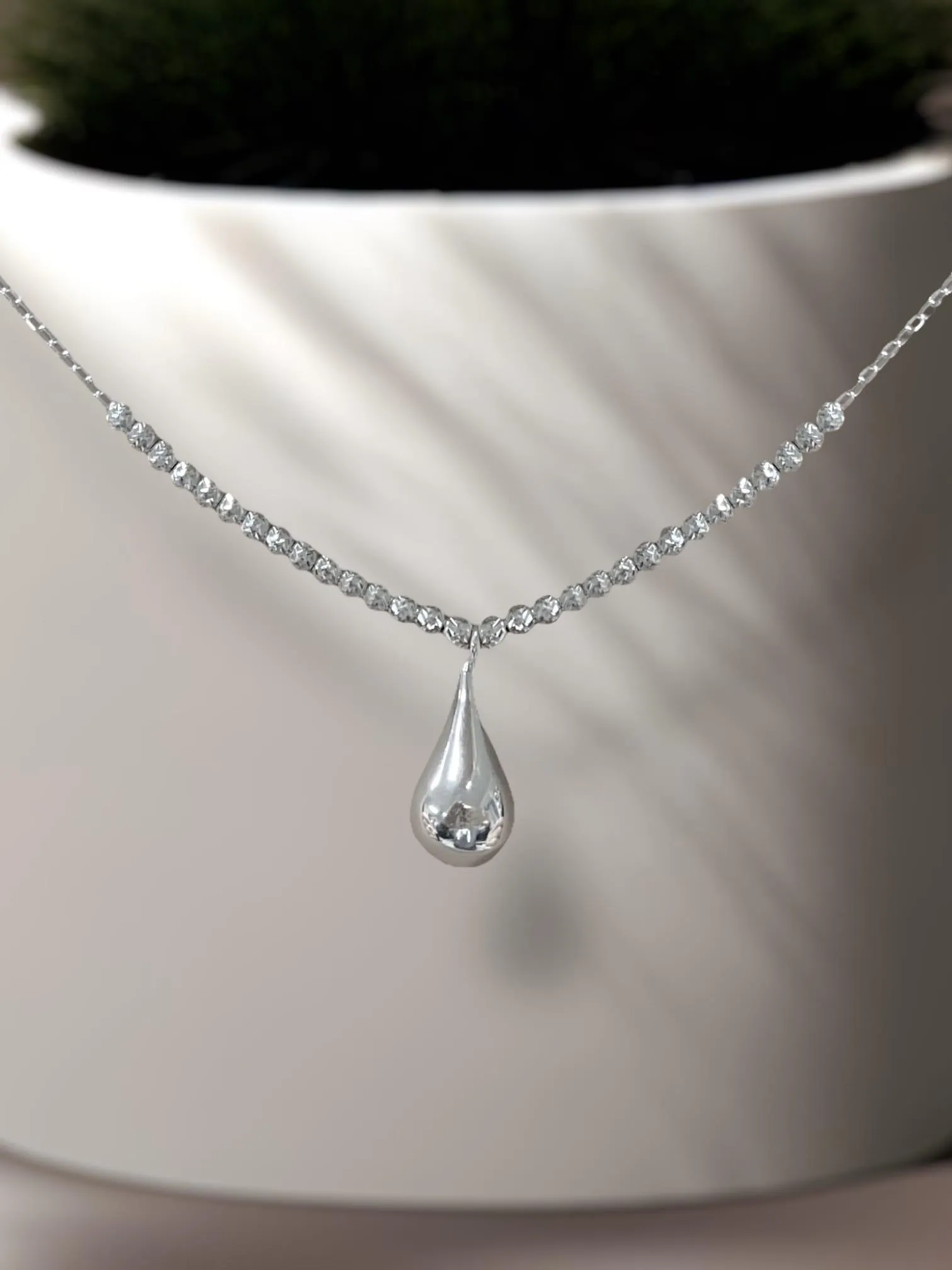 Stunning Silver Teardrop Necklace Kit