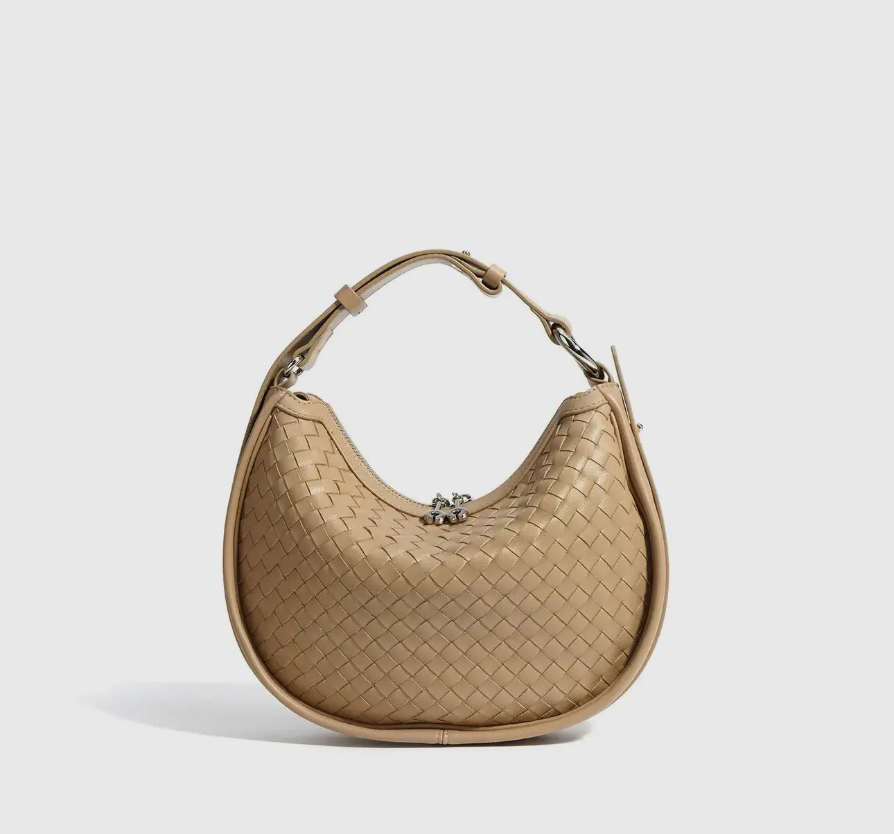 The EARTHA Woven Circle Bag