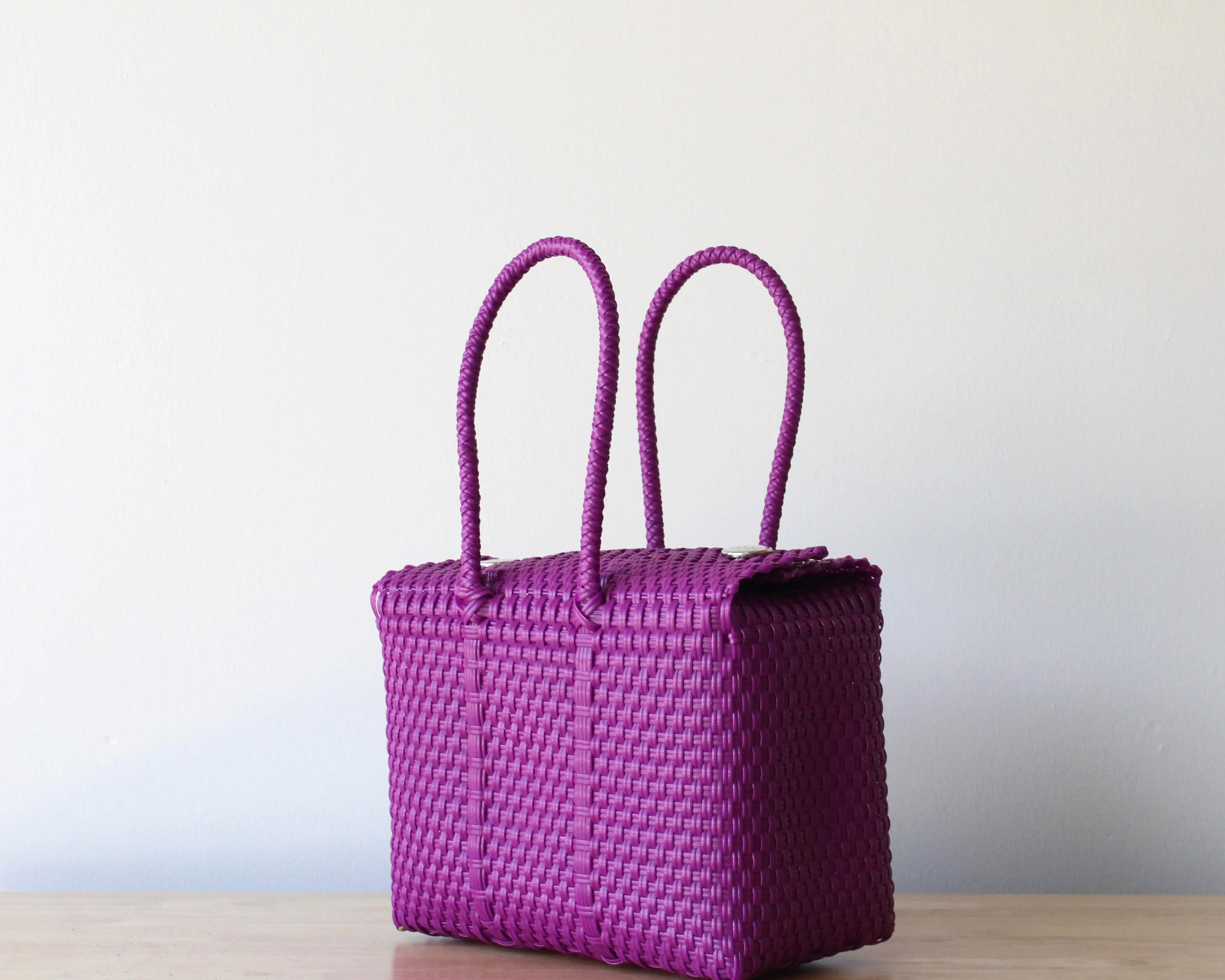 Violet Handbag by MexiMexi