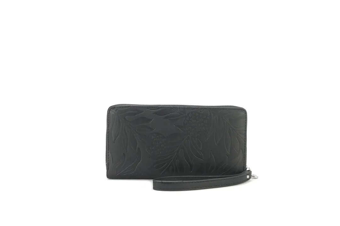 Wristlet Allison Ulu Embossed Black