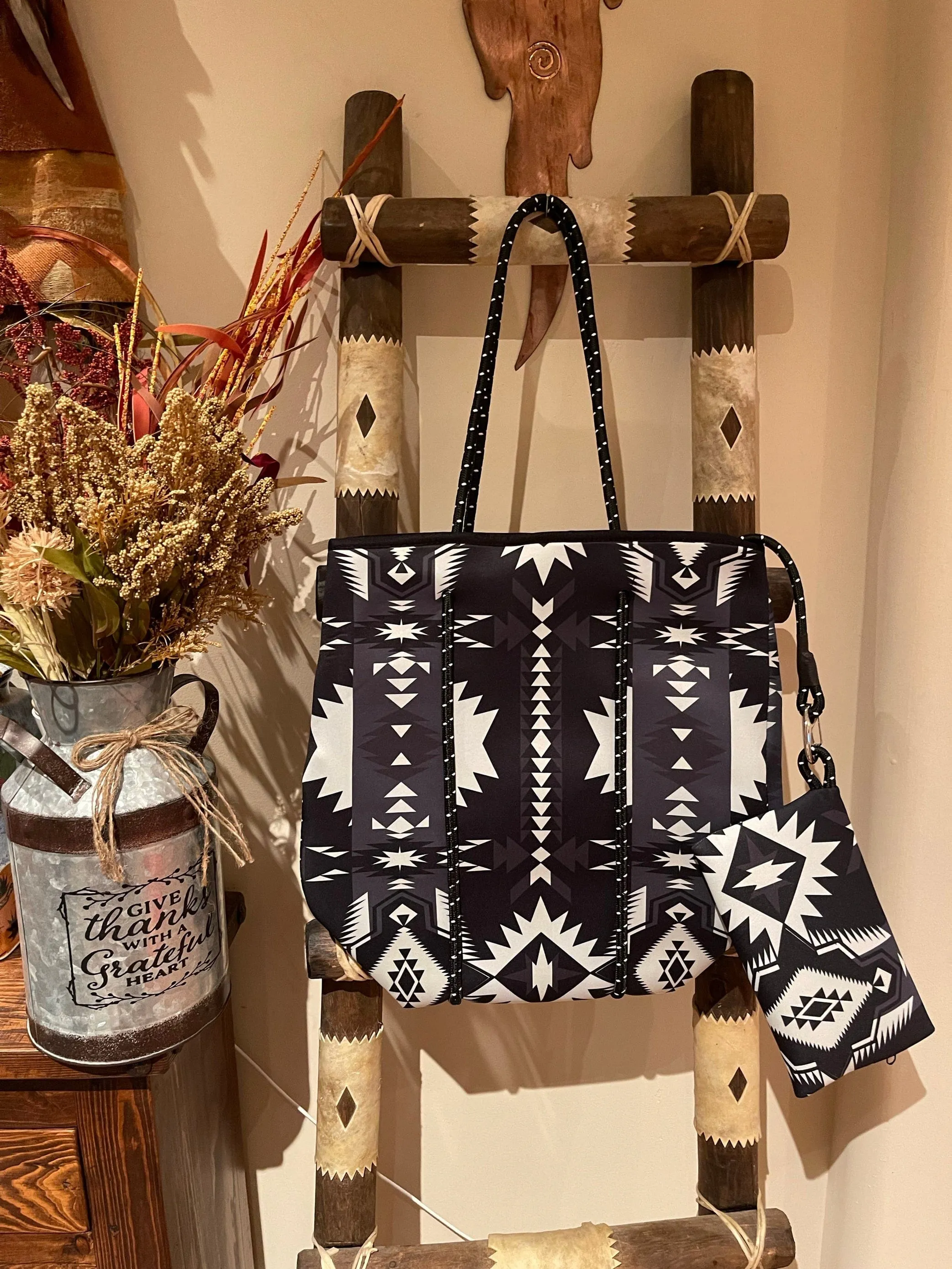 XL Black aztec TOTE & WRISTLET